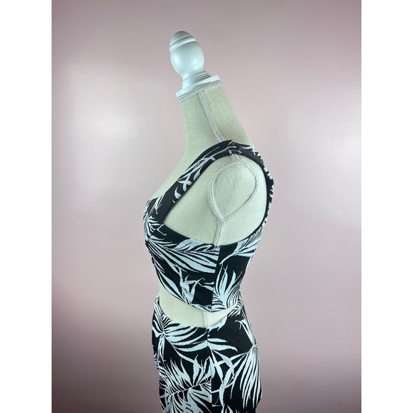 ZARA Matching Set High Waist Flare Pants and Top B&W Plam Print Jacquard Size M - Picture 6 of 13